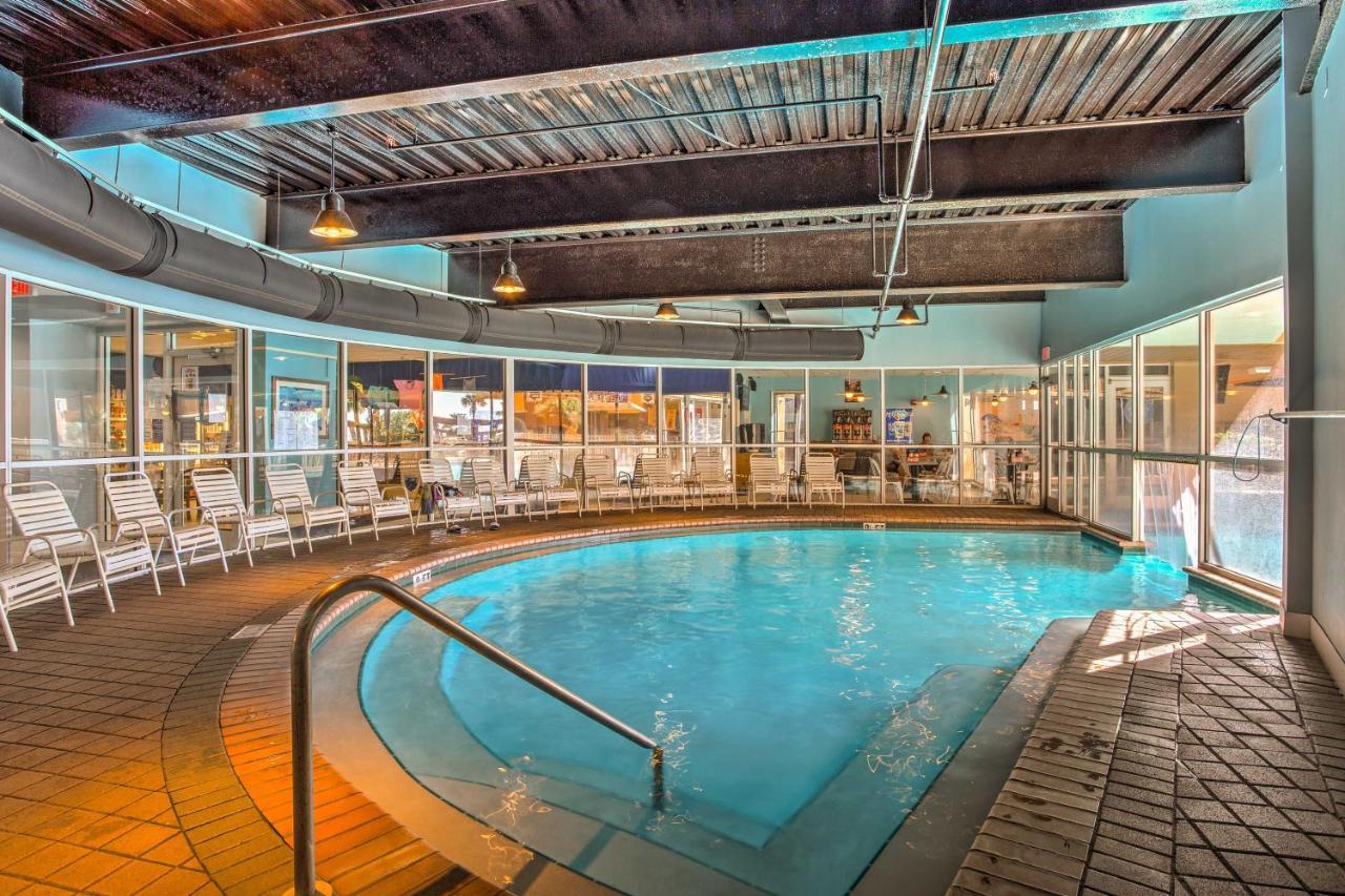 Destin Condo With Views, Heated Pool, And Beach Access Exterior photo